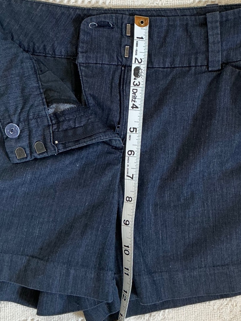 Ann Taylor Signature Chambray Navy Shorts Size 6 Petite Cotton Stretch - Picture 10 of 10